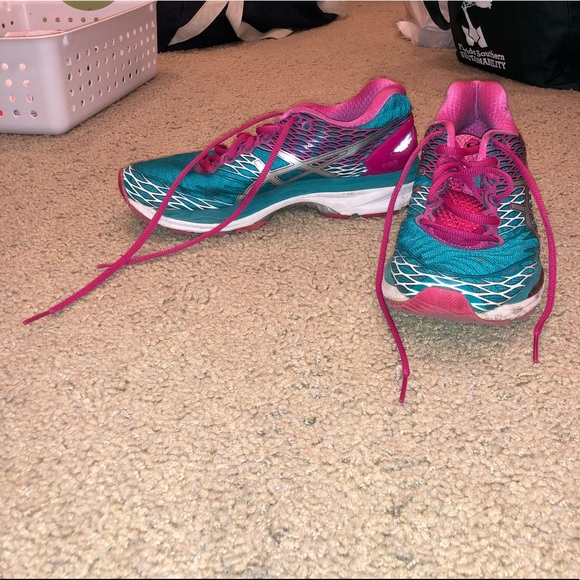 asics gel nimbus 18 womens brown